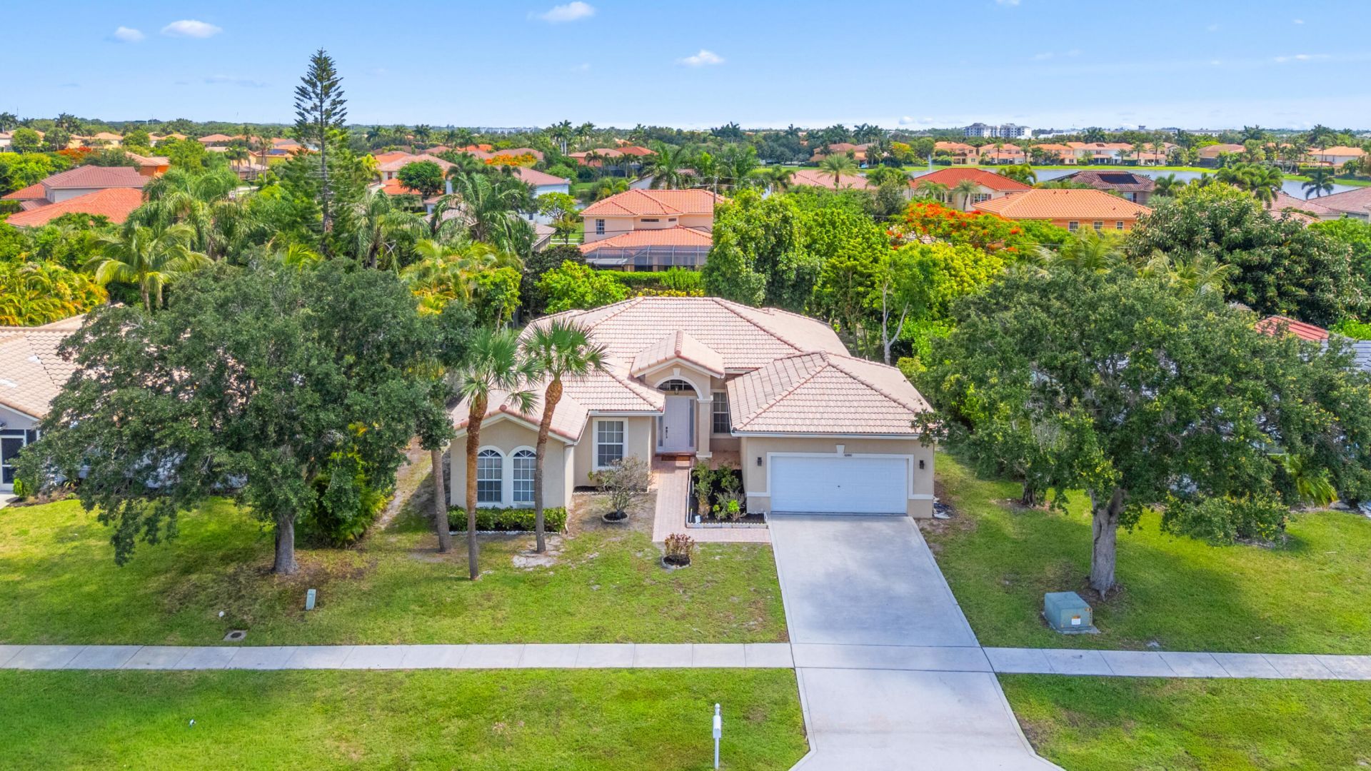 10555 Paso Fino Drive, Wellington, FL 33449 Photo