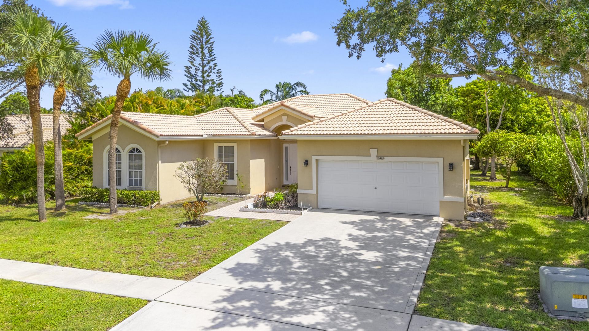 10555 Paso Fino Drive, Wellington, FL 33449 Photo