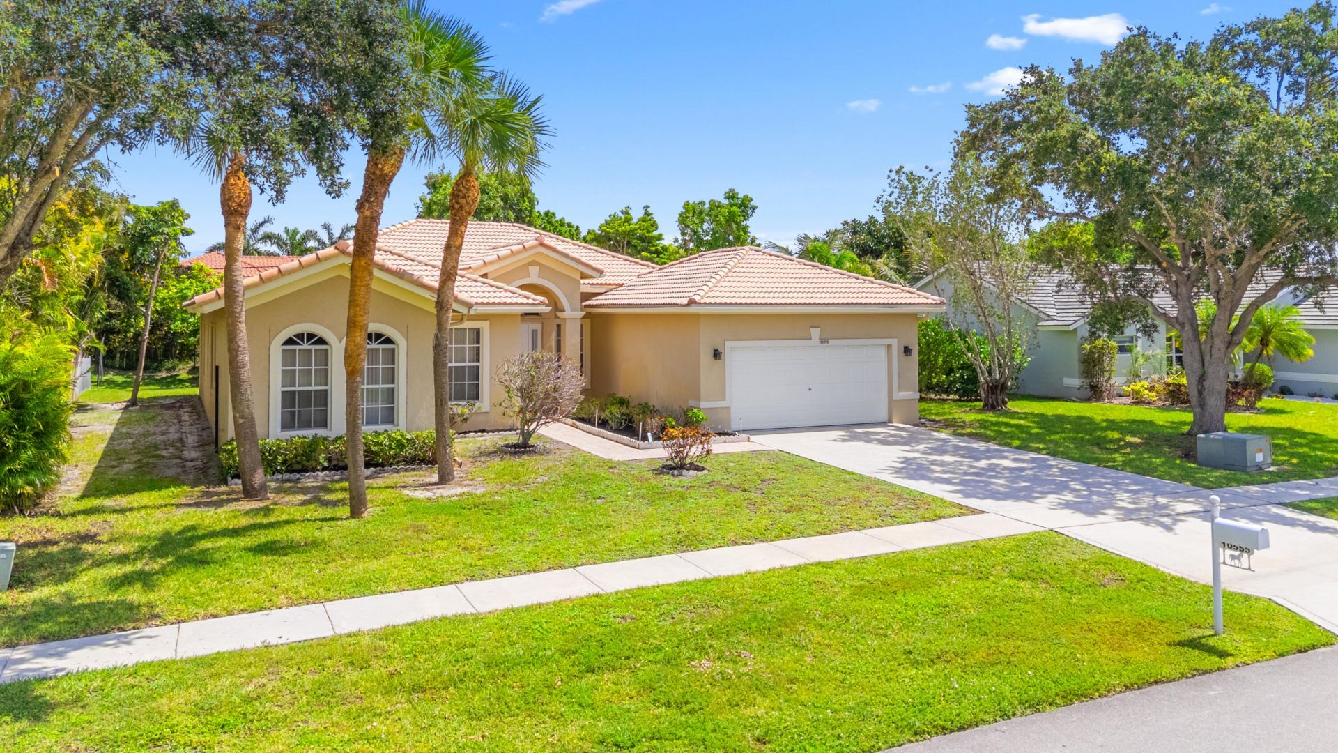 10555 Paso Fino Drive, Wellington, FL 33449 Photo