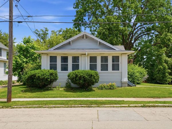 1510 Mount Pleasant Street, Dubuque, IA 52001