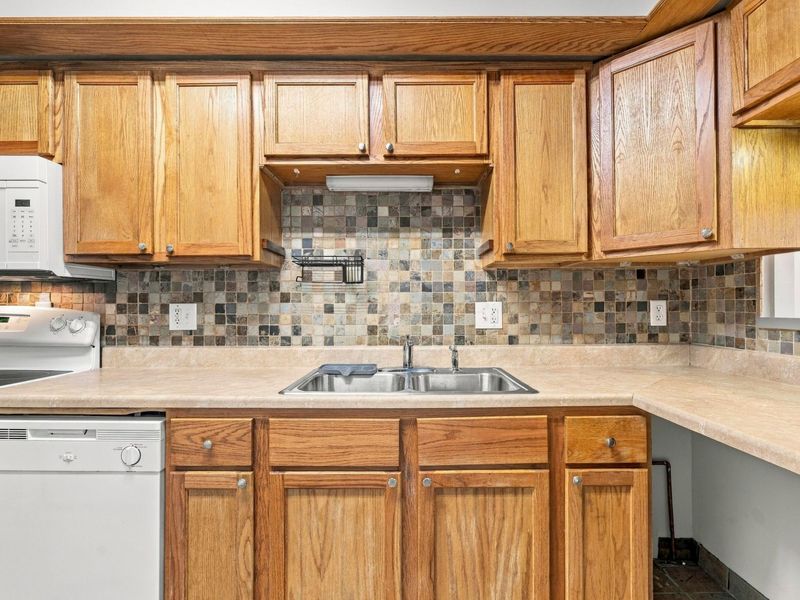 3074 Jersey Drive, Unit 45, Columbus, OH 43204 Photo 13