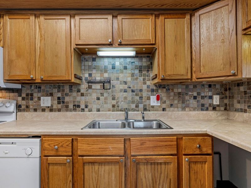 3074 Jersey Drive, Unit 45, Columbus, OH 43204 Photo 14