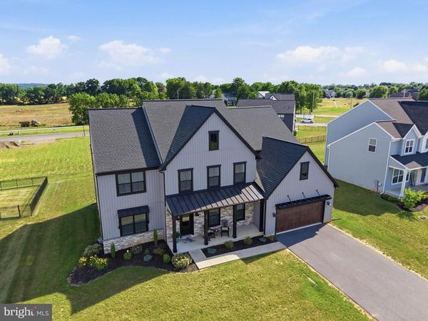 529 BREEZEWOOD LANE , ANNVILLE, PA 17003