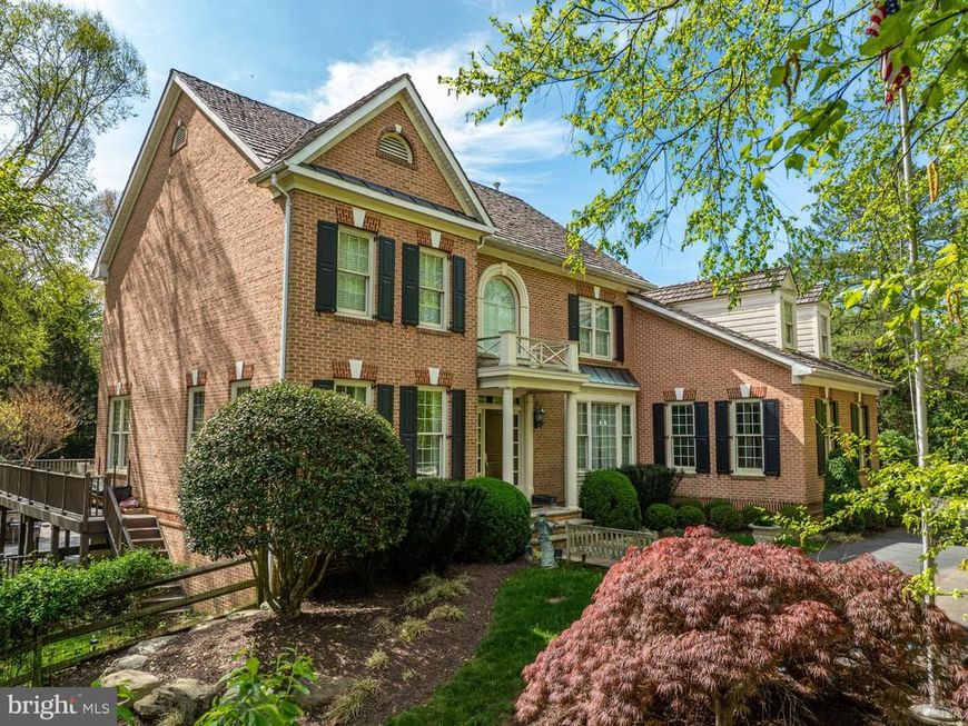 801 Olde Georgetown Court, Great Falls, VA 22066 Main Photo