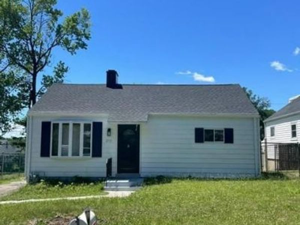 2715 CREST AVENUE, BRISTOL, PA 19007