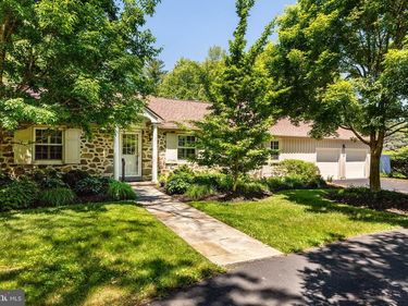 223 UPPER GULPH, WAYNE, PA 19087
