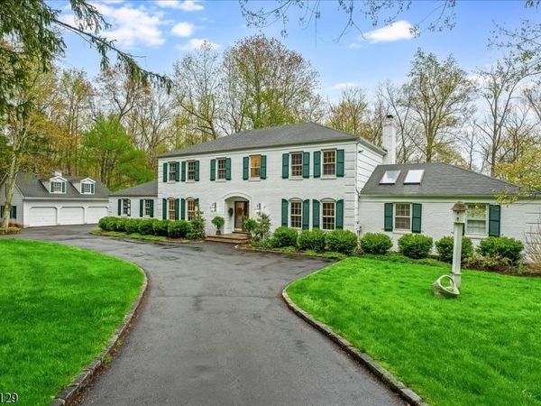 4 Edward Shippen Ln, Morris, NJ 07960