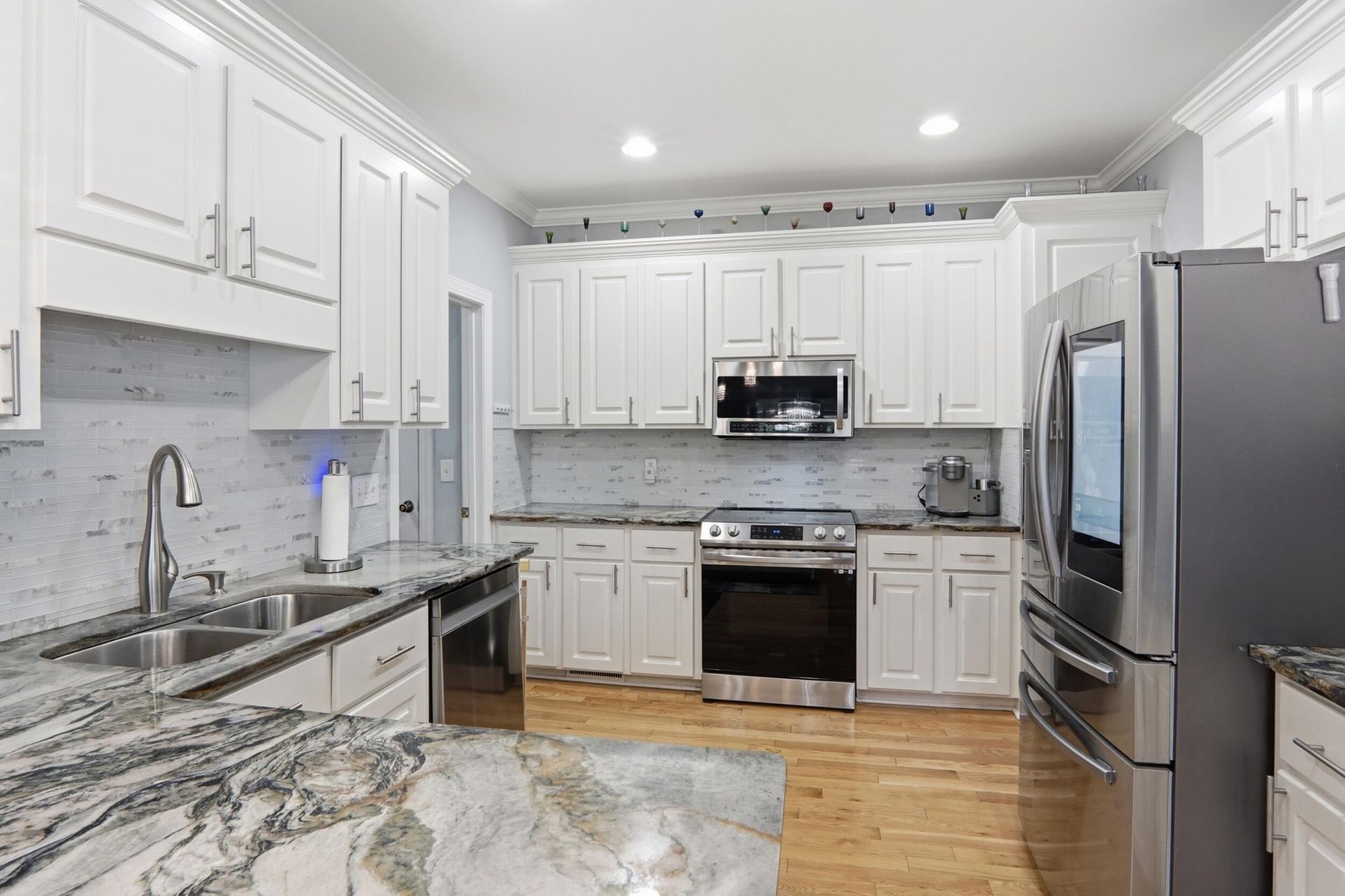 5043 Spaniel Drive Photo 17