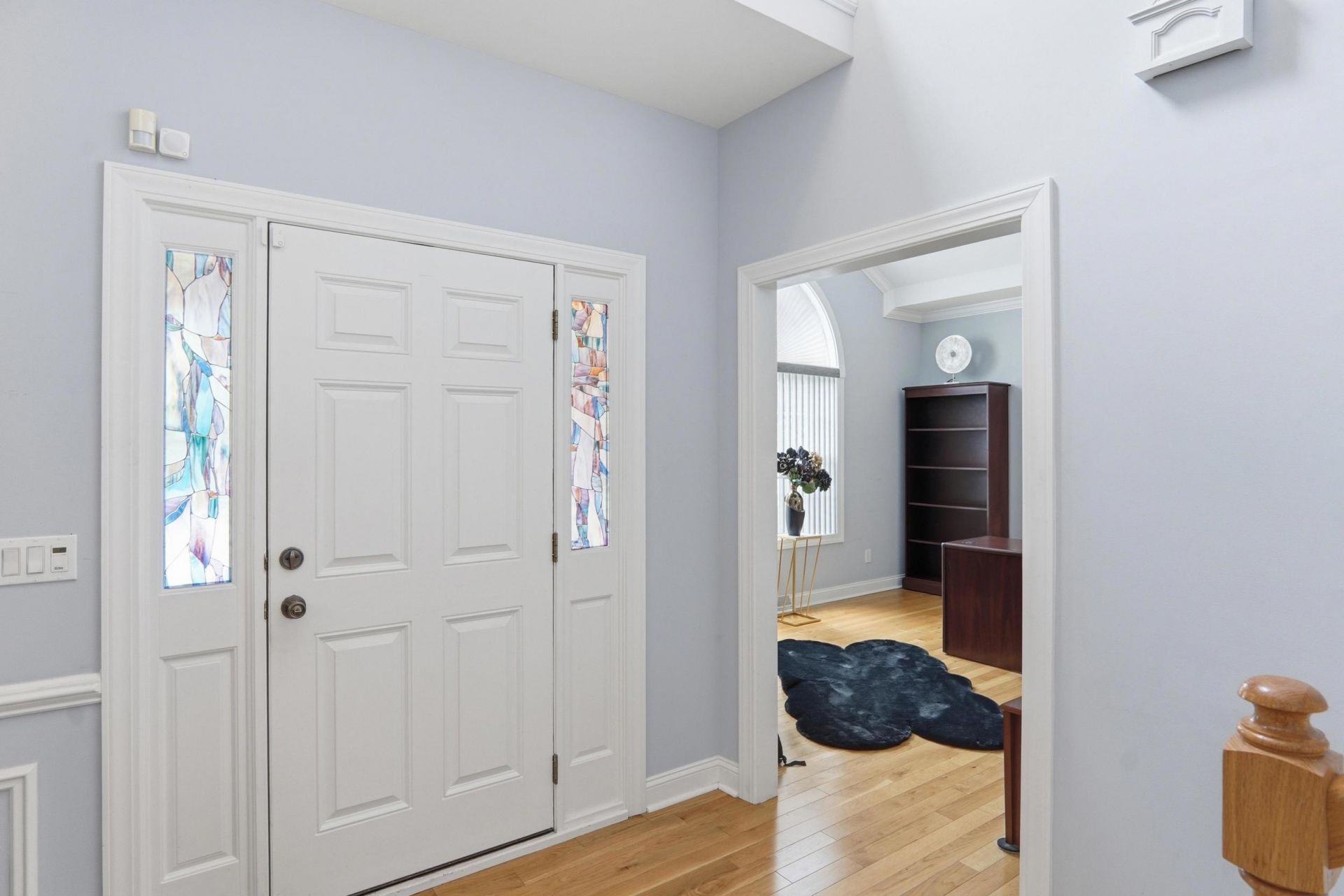 5043 Spaniel Drive Photo 9