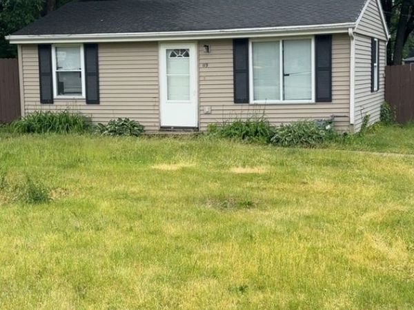 119 Superior Avenue , Machesney Park, IL 61115