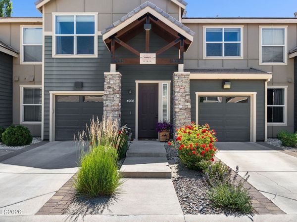 4908 Bougainvillea Circle, Sparks, NV 89436