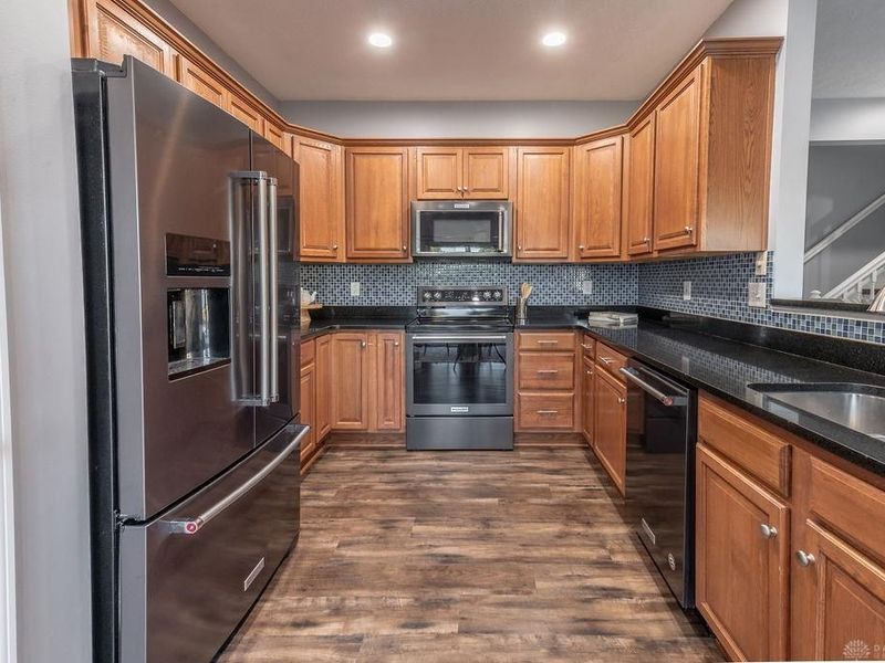 1672 Big Bear Drive, Washington Township, OH 45458 Photo 13