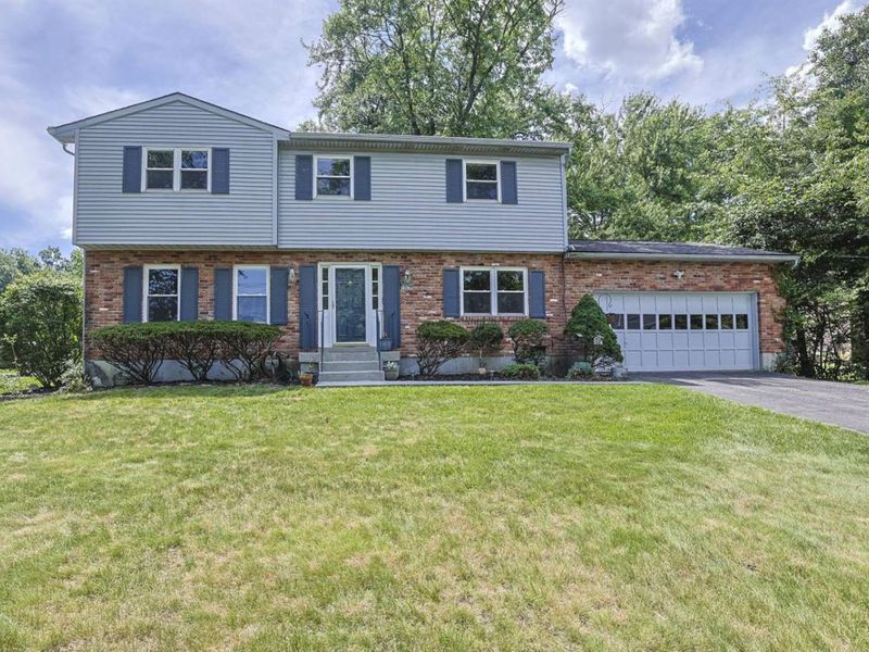 10639 Weil Road, Montgomery, OH 45249 Photo 1
