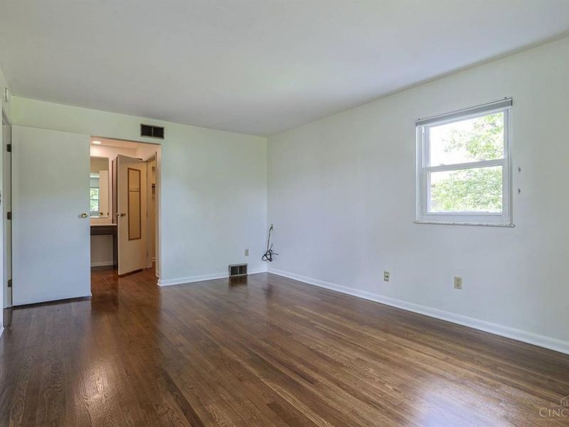 10639 Weil Road, Montgomery, OH 45249 Photo 29