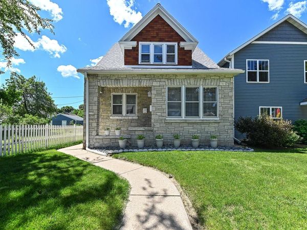 2119 E Holt AVENUE, Unit A, Milwaukee, WI 53207