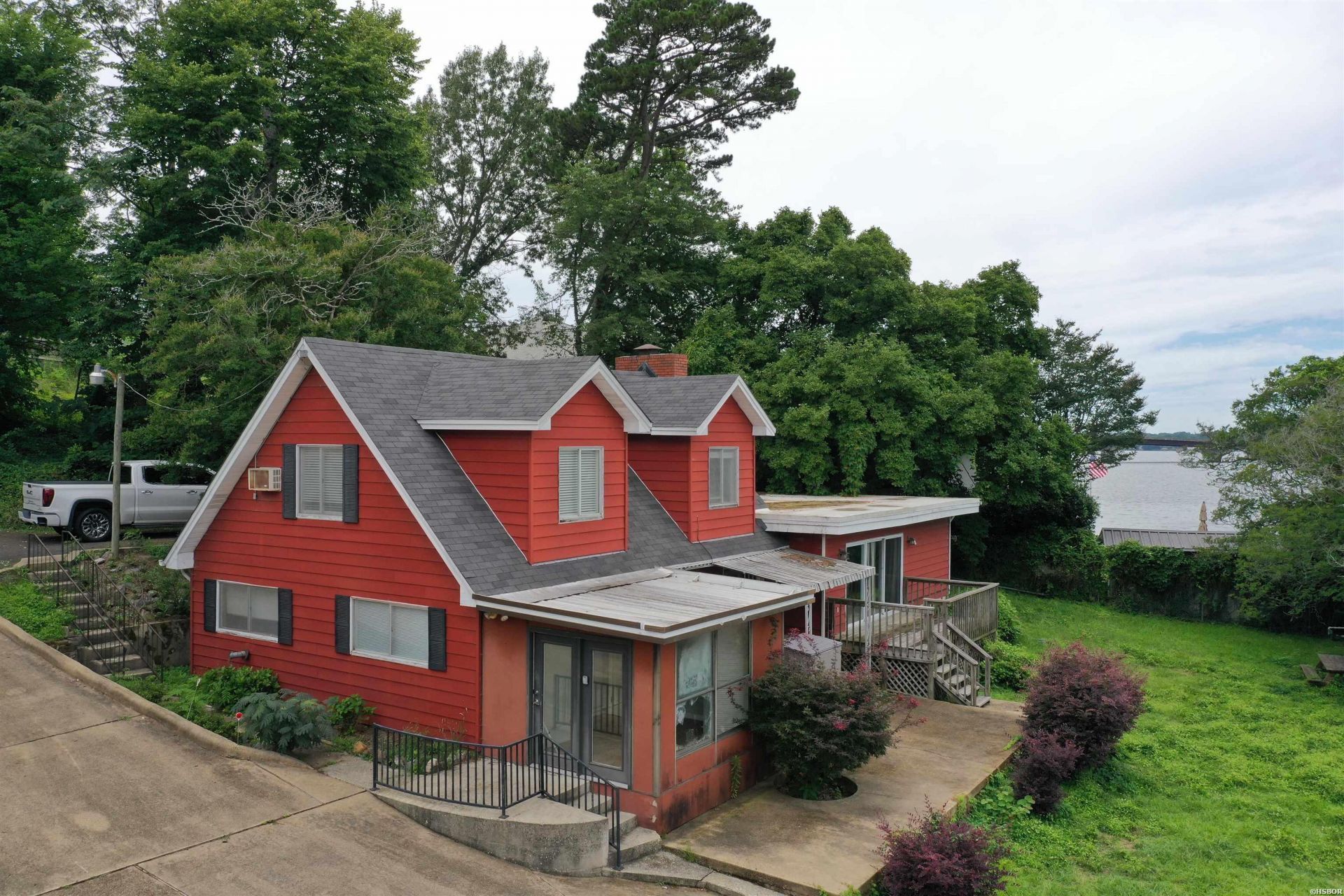 213 LONG ISLAND Hot Springs, AR 71913