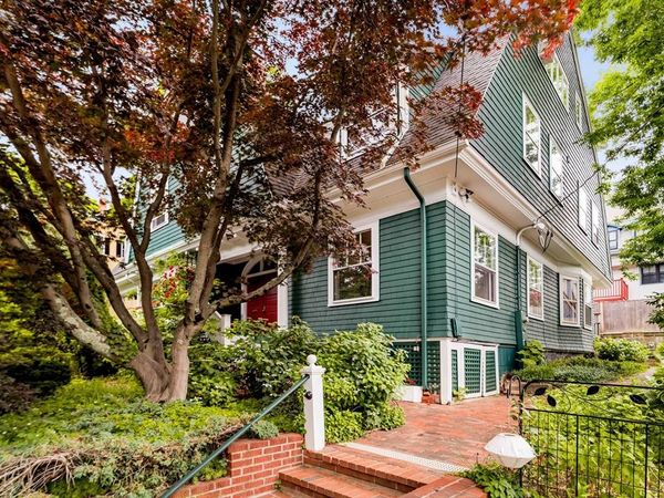 86 Avon Hill Street, Cambridge, MA 02140