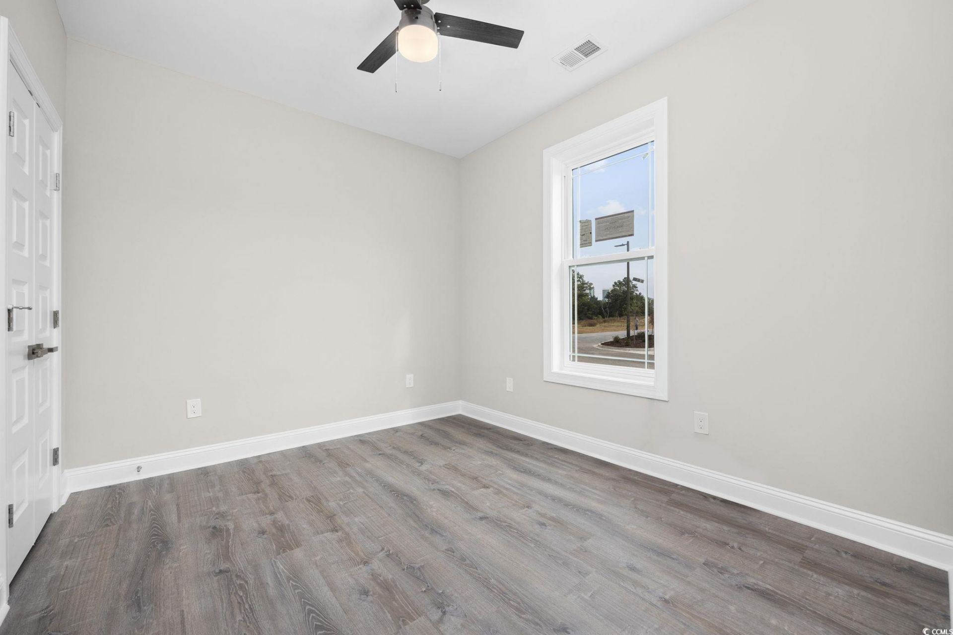 627 Bonaventure Dr.  Photo 14