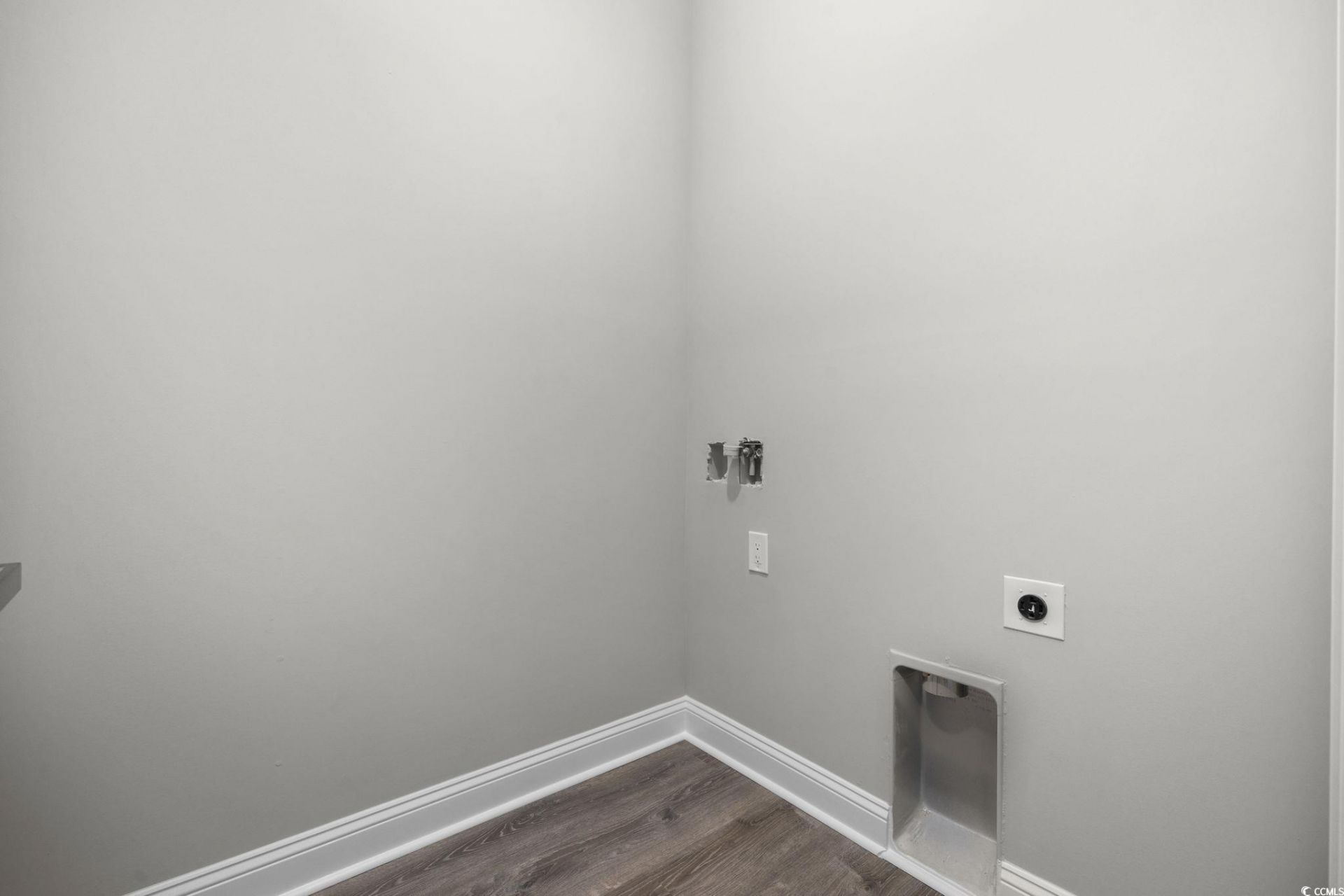 627 Bonaventure Dr.  Photo 16