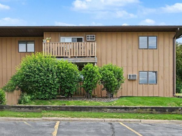 125 Kingswood Drive, Unit 1D, Red Wing, MN 55066