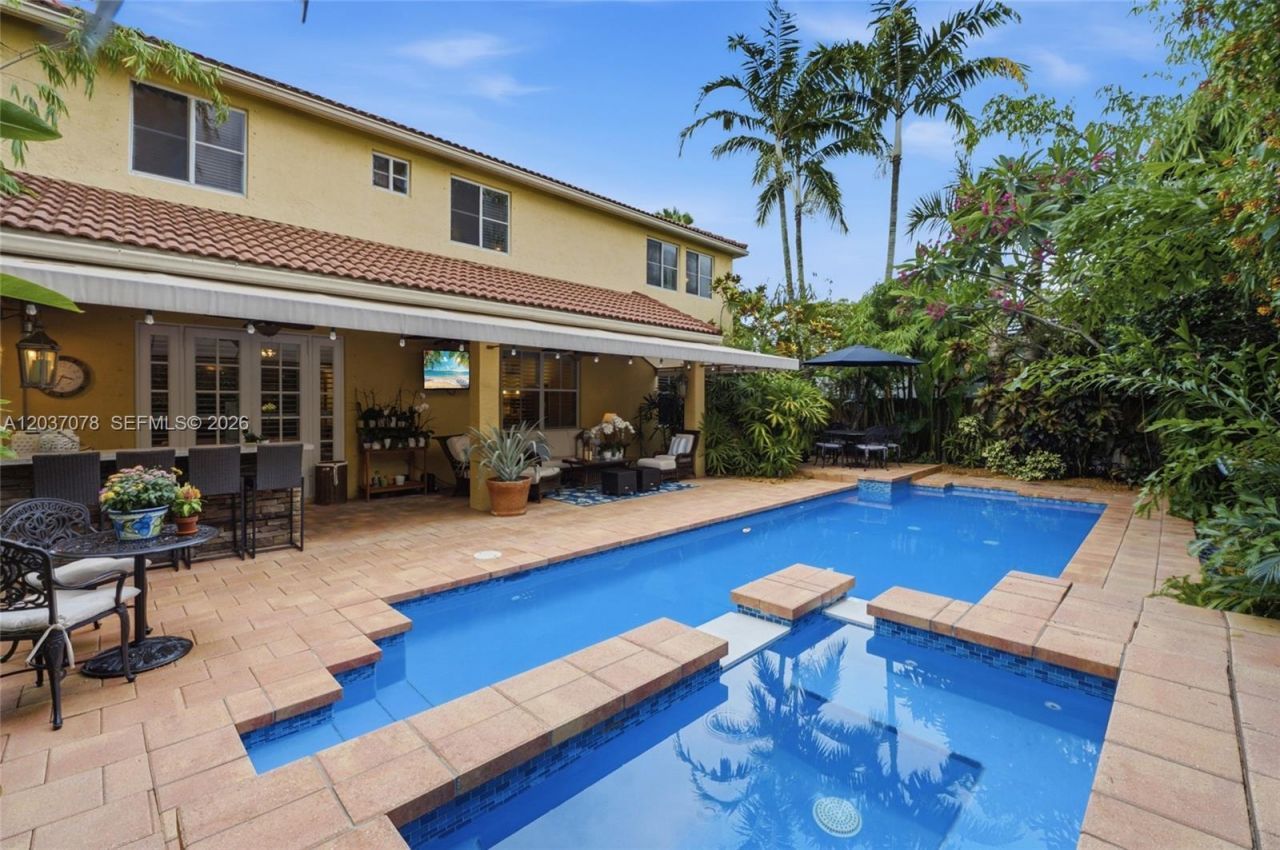 1277 Meadows Blvd, Weston, FL 33327 Photo