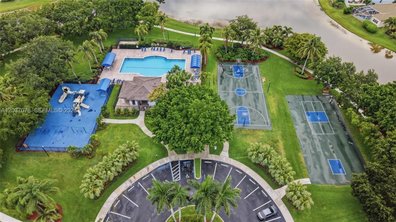 1277 Meadows Blvd, Weston, FL 33327 Photo