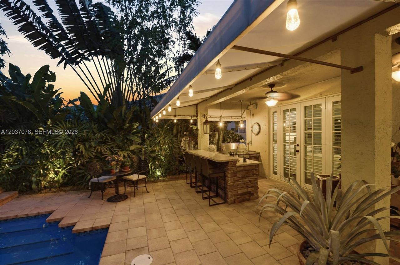1277 Meadows Blvd, Weston, FL 33327 Photo