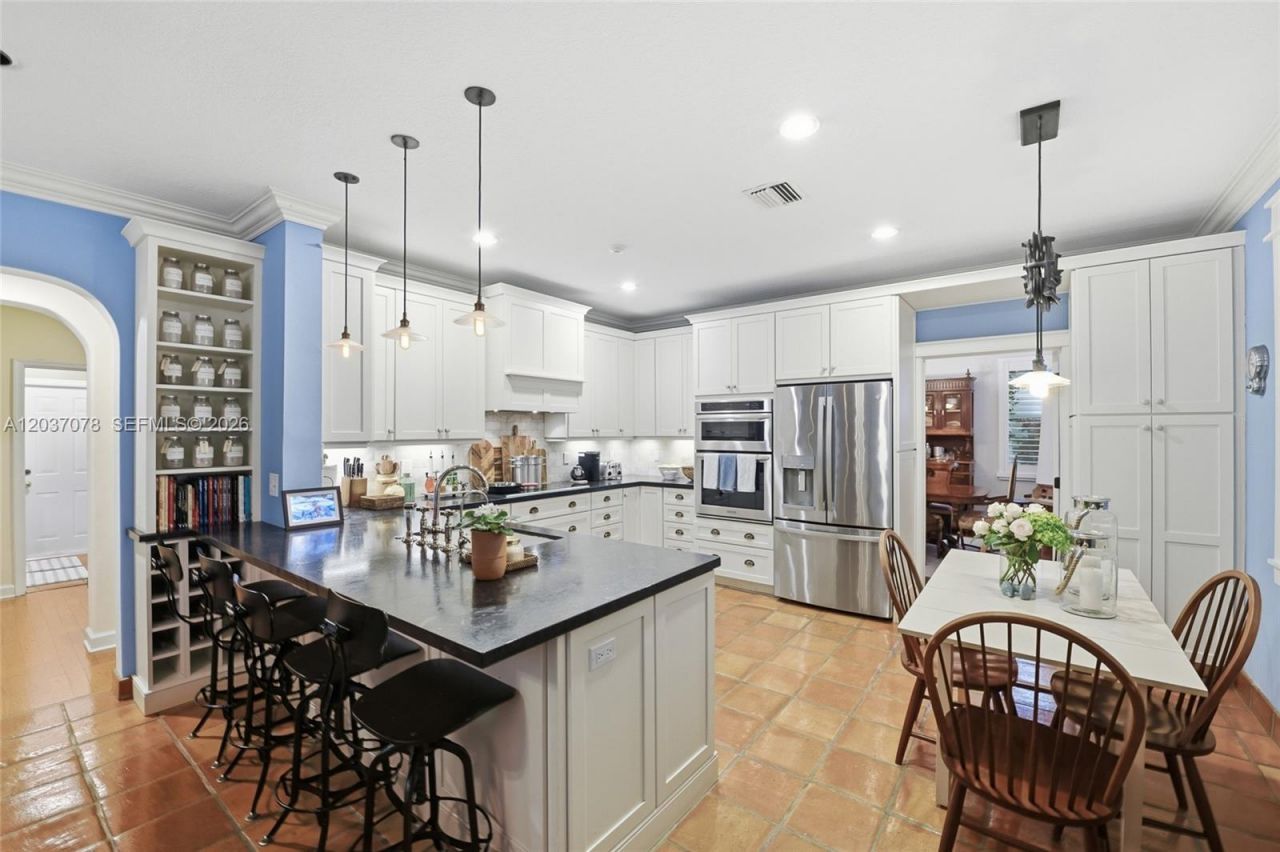 1277 Meadows Blvd, Weston, FL 33327 Photo