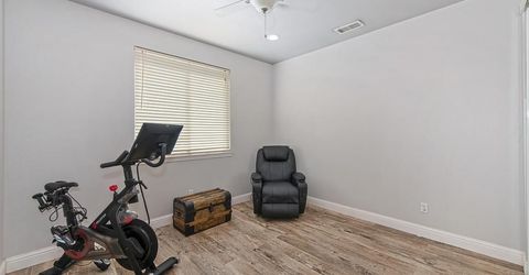 4060 Clarewood Way, Sacramento, CA 95835 Photo