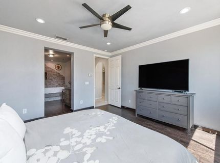 4060 Clarewood Way, Sacramento, CA 95835 Photo