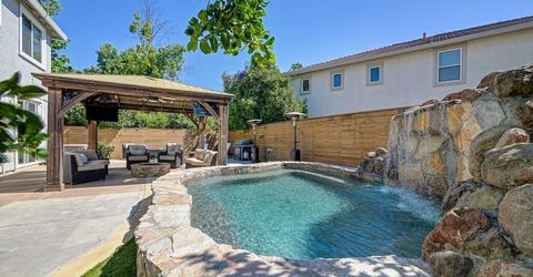 4060 Clarewood Way, Sacramento, CA 95835 Photo