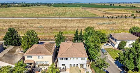 4060 Clarewood Way, Sacramento, CA 95835 Photo