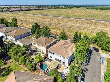 4060 Clarewood Way, Sacramento, CA 95835 Photo