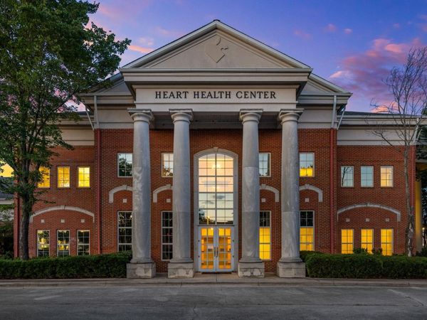 201 Dr Hicks Blvd, Florence, AL 35630