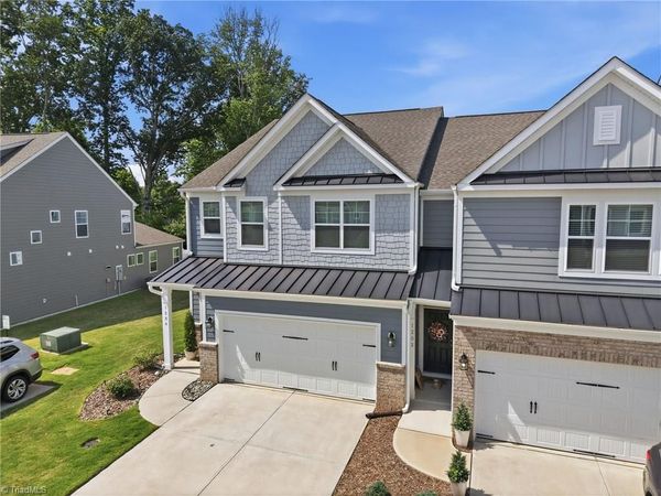 1204 Harbor Crossing Way, Greensboro, NC 27455