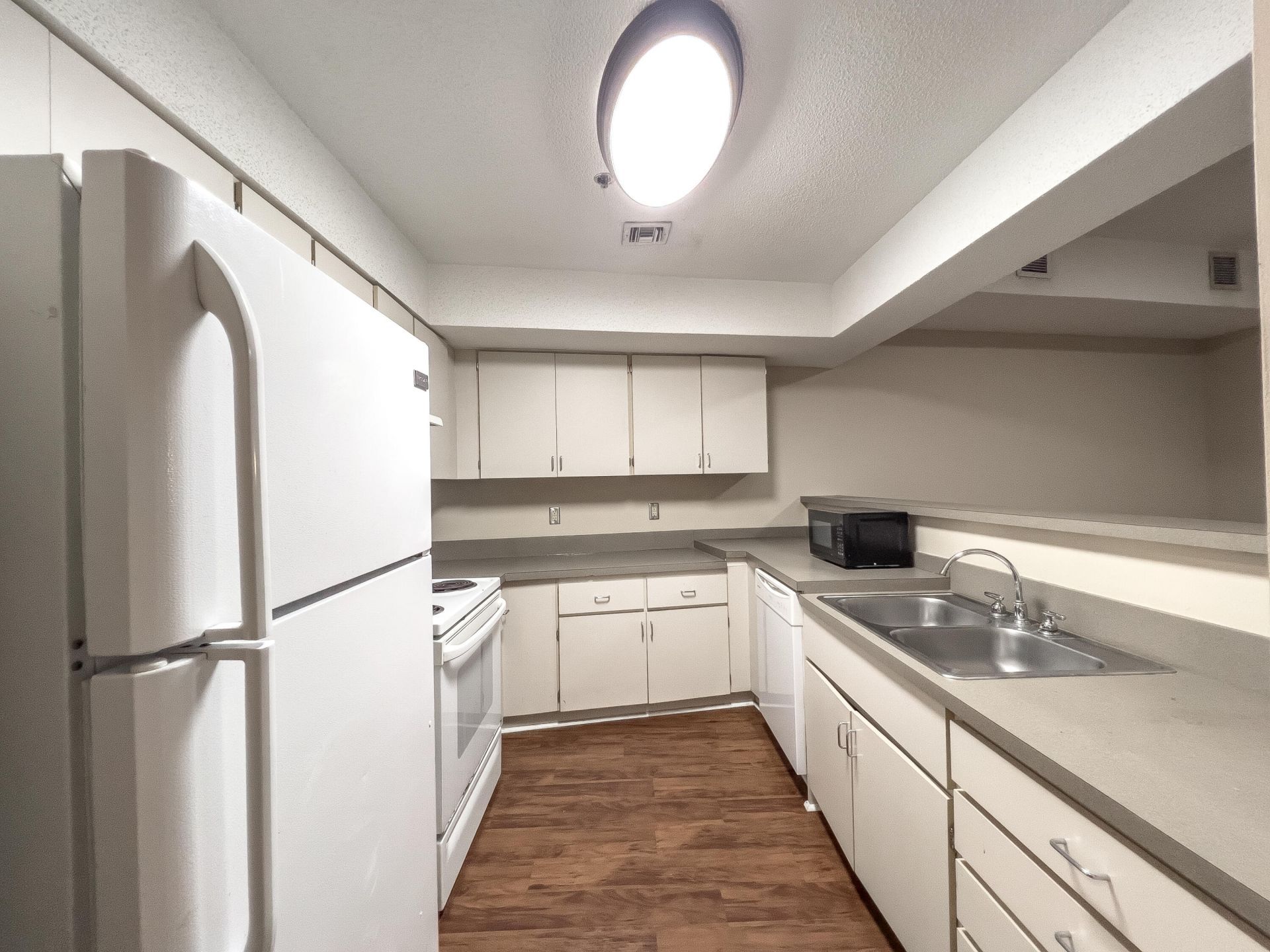 151 Calhoun Street Photo 5