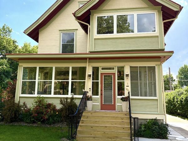 1014 S Jay Street, Aberdeen, SD 57401