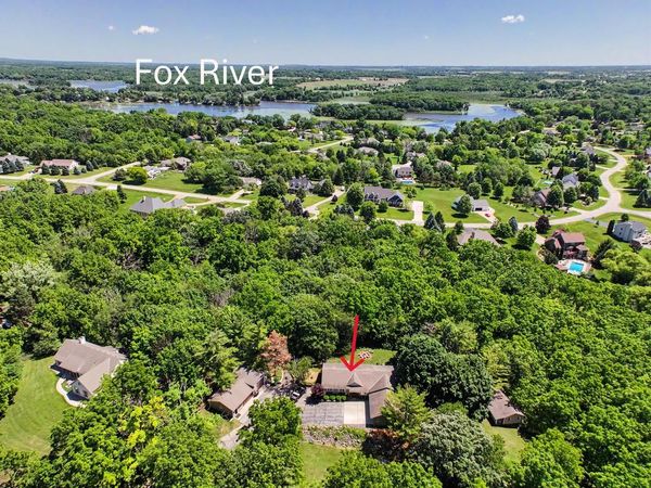 4935 Buena Park ROAD, Waterford, WI 53185