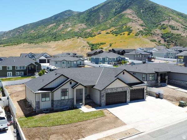 377 S CORNER VIEW DR , Unit 202, Tooele, UT 84074