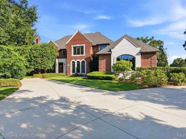2784 Murfield Court, Oakland Twp, MI 48306
