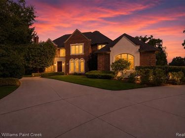 2784 Murfield Court, Oakland Twp, MI 48306