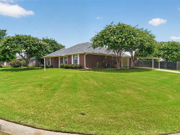 145 48th Street SE, Paris, TX 75462