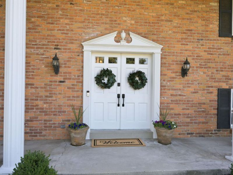 8818 Morganraiders Lane, Sycamore Township, OH 45236 Photo 4