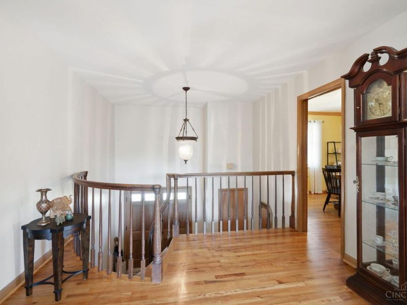 8818 Morganraiders Lane, Sycamore Township, OH 45236 Photo 7