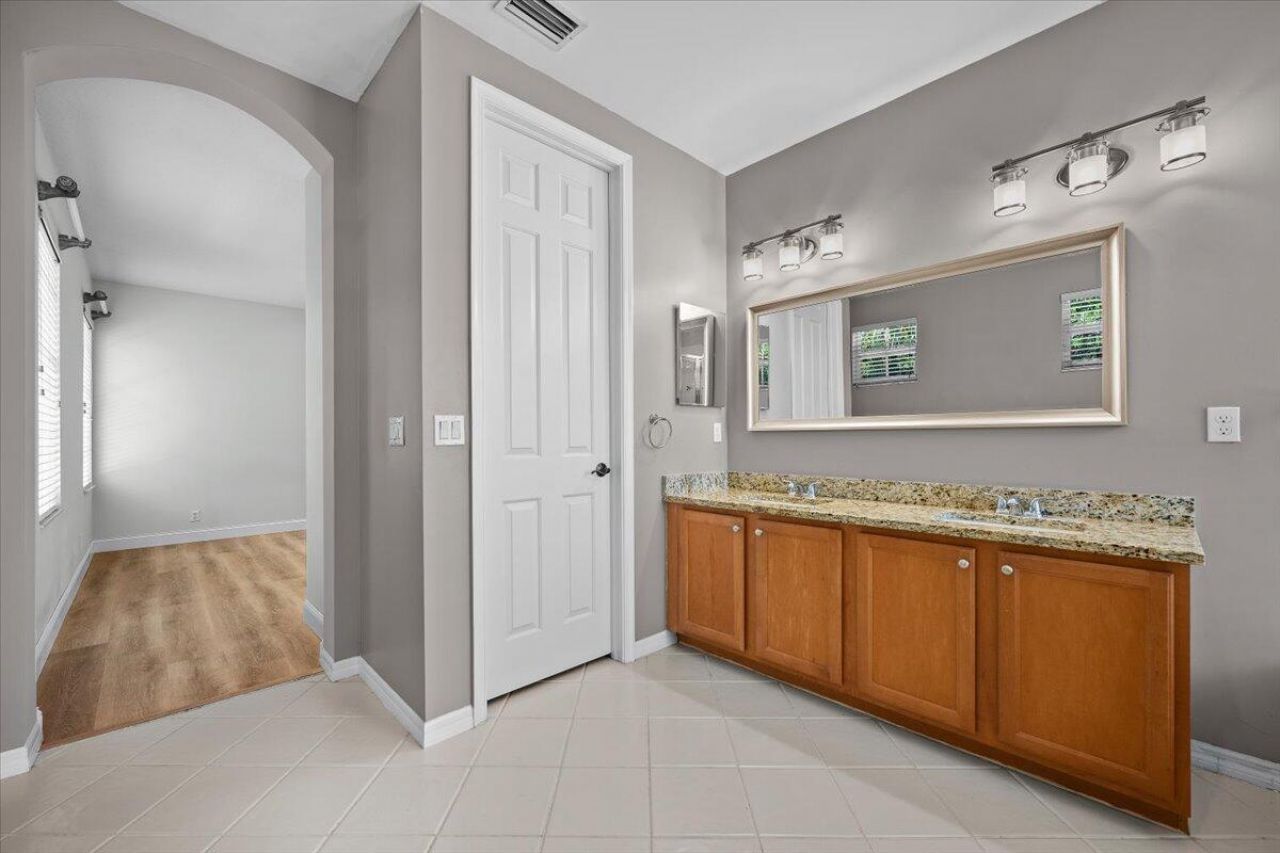 455 Pumpkin Drive, Palm Beach Gardens, FL 33410 Photo