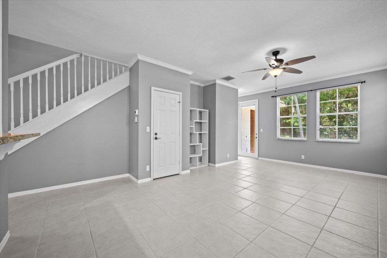 455 Pumpkin Drive, Palm Beach Gardens, FL 33410 Photo