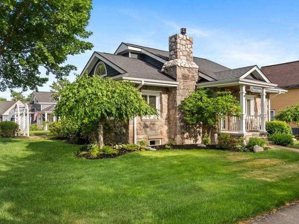 622 S Park Street, Boyne City, MI 49712