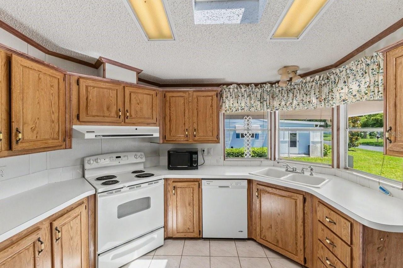 316 Portside Lane , Edgewater, FL 32141 Photo