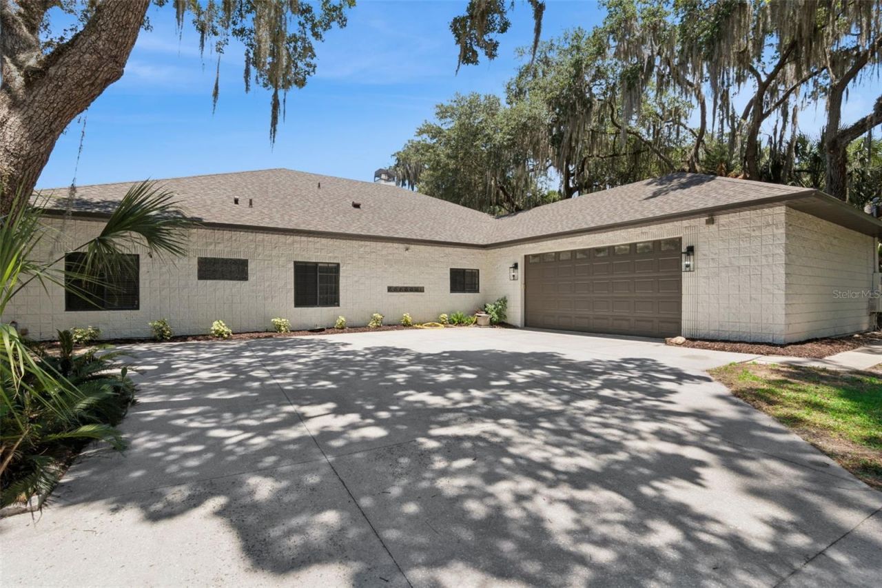 2380 Fort Lane Road, Geneva, FL 32732 Photo