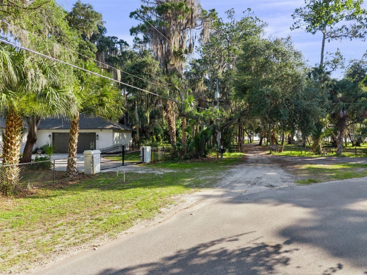 2380 Fort Lane Road, Geneva, FL 32732 Photo